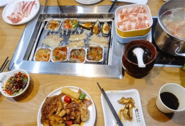 苏格里岛自助餐加盟